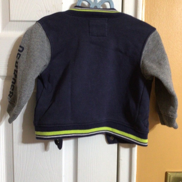 Oshkosh jacket and jeans - Picture 7 of 10